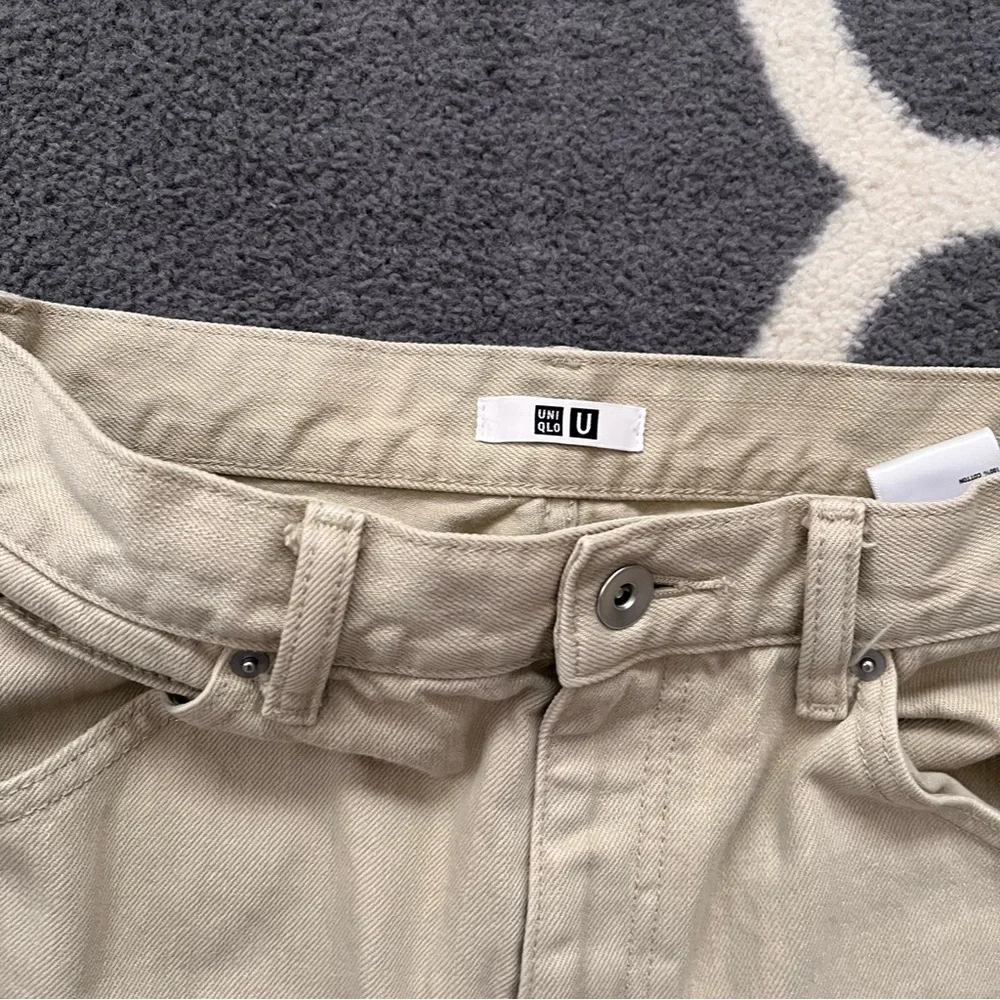 UNIQLO pale tan jeans in excellent condition 25” x 32” - Picture 4 of 10